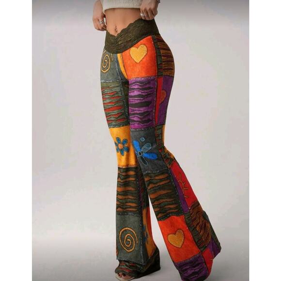 NWT Medium Patchwork Print Pants Lace Waist Stretch Flares - Picture 3 of 7